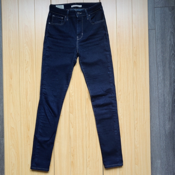 Levi's 721 High Rise Skinny Dark Wash Denim Jeans - Picture 2 of 8